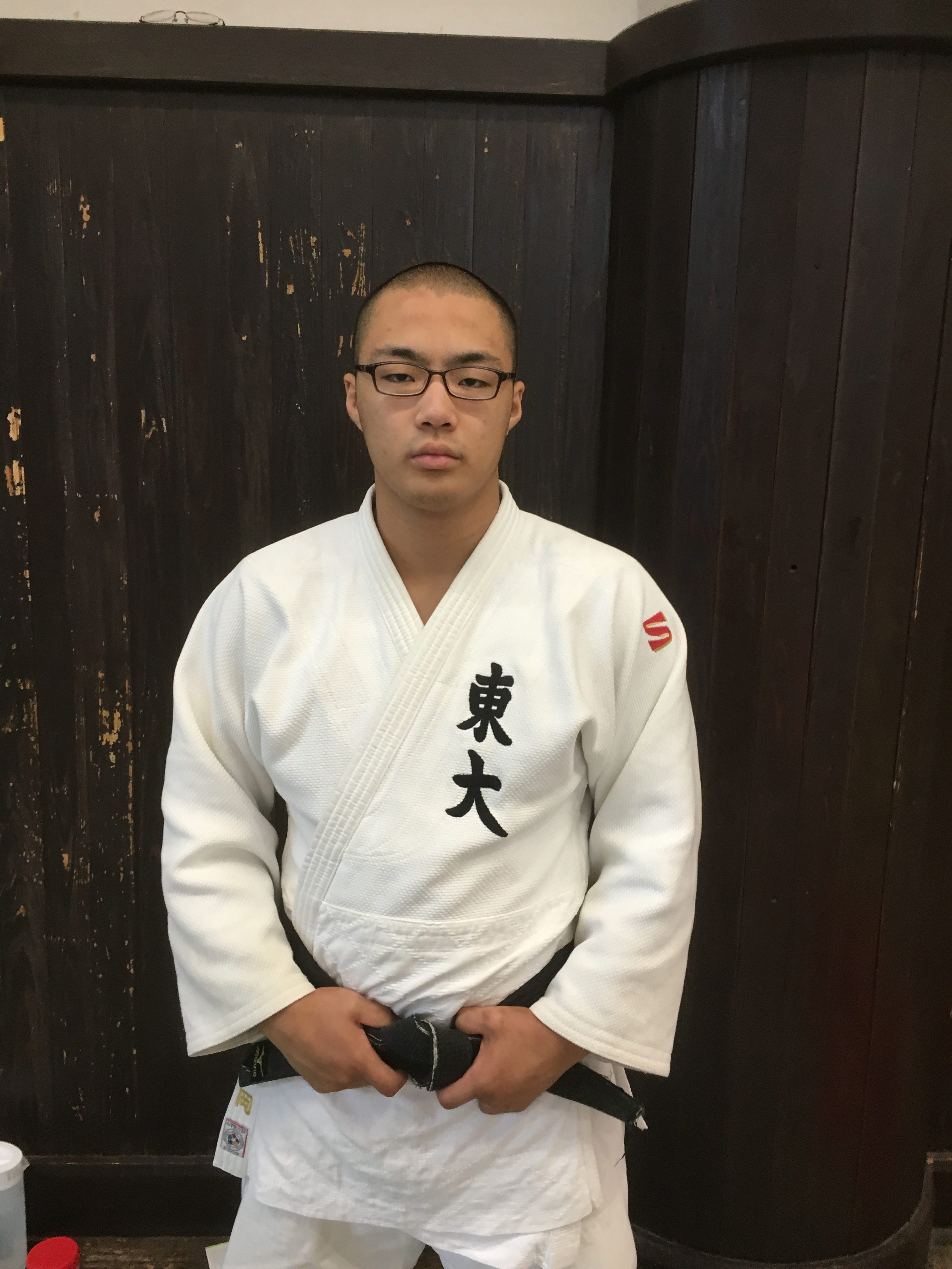member_01